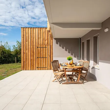 Jade Et Elena-4 By Interhome Apartment *
